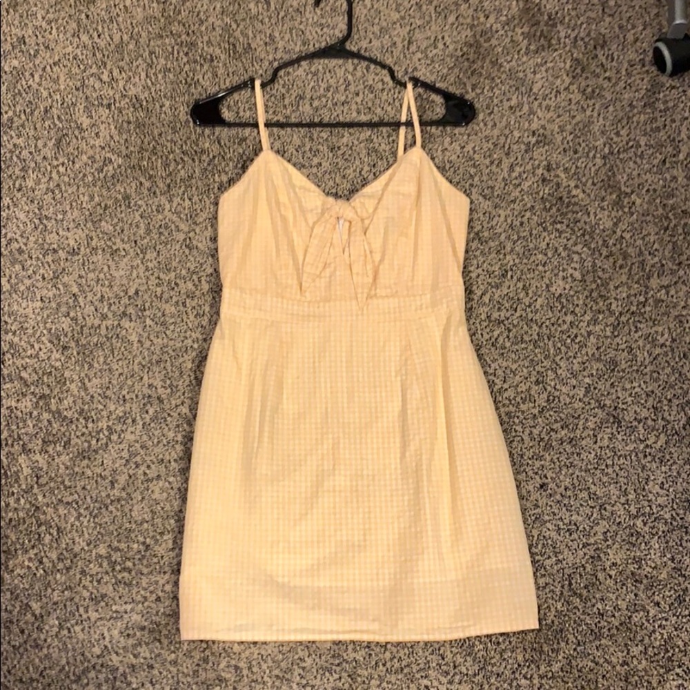 ‼️FINAL SALE‼️LuLu’s Yellow Gingham Dress